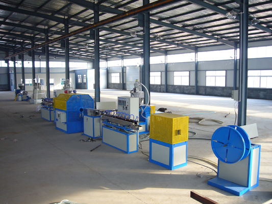 satın al Soft Transparent Garden Tube Hose PVC Pipe Extrusion Machine SJ75/28 Production Line online manufacture