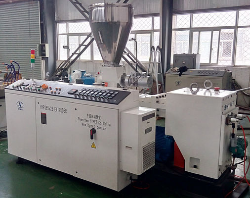 comprar Extrusor de tornillo doble para tubos de PVC con granulados de fabricación HYPS65/28 22kw online manufacture