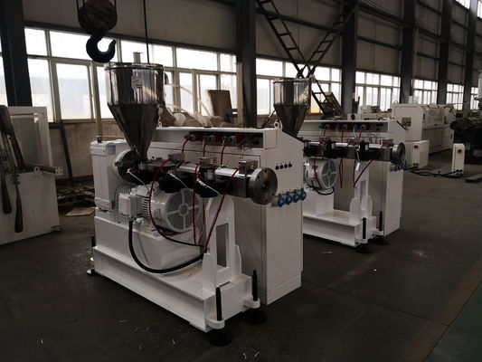 satın al HDPE LDPE PE boru profili peletler levha ızgara tahta tek vida ekstrüzer SJ120/28 75kw 300kg/h ekstrüzyon makinesi online manufacture