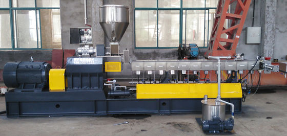 Mua Máy sản xuất PET có dung lượng cao PVC tái chế Twin Screw Extruder Water Flushing Strands Pelletizing Line online manufacture